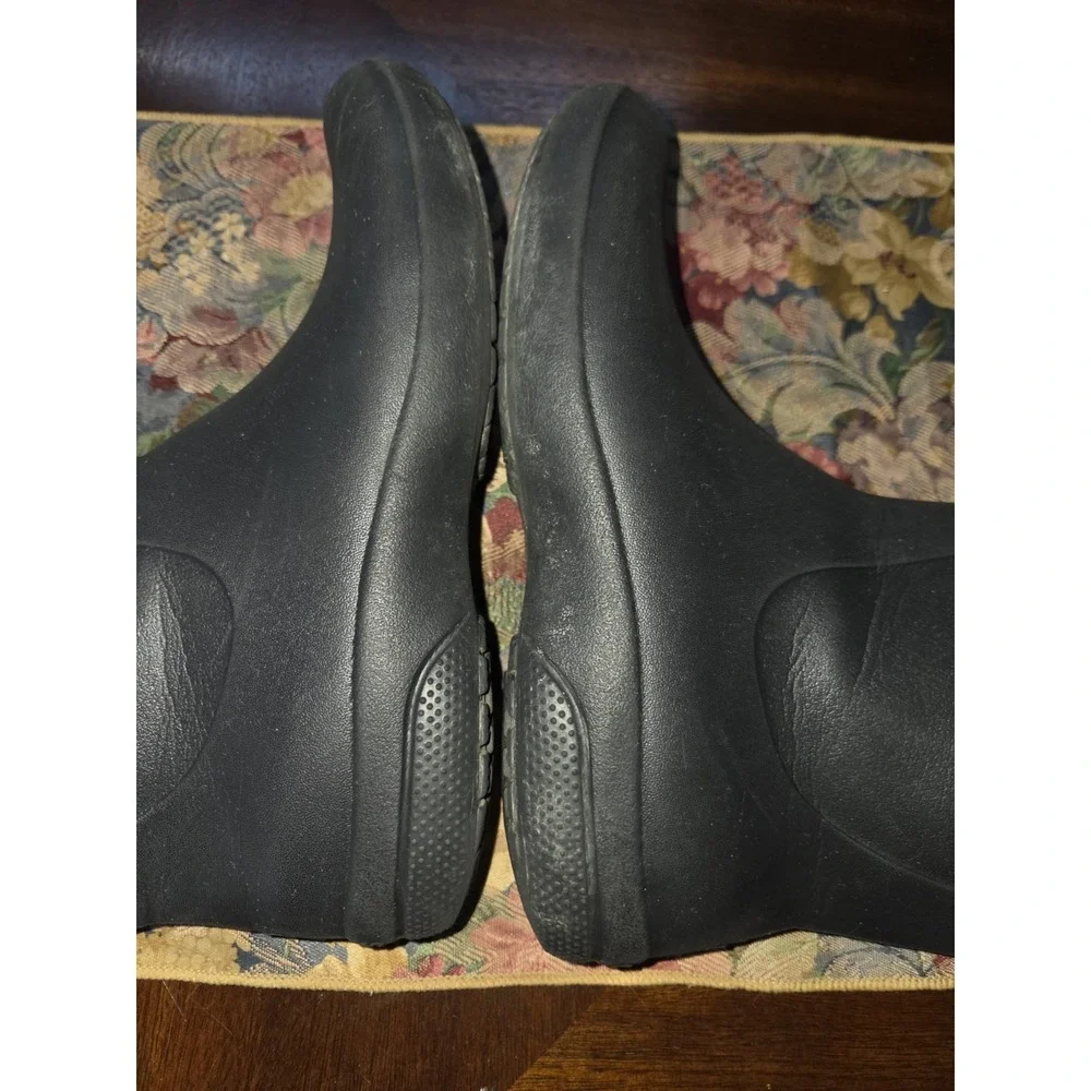 Crocs Black Freesail Tall Rain Boots Women 7 Waterproof Rubber Pull On Garden